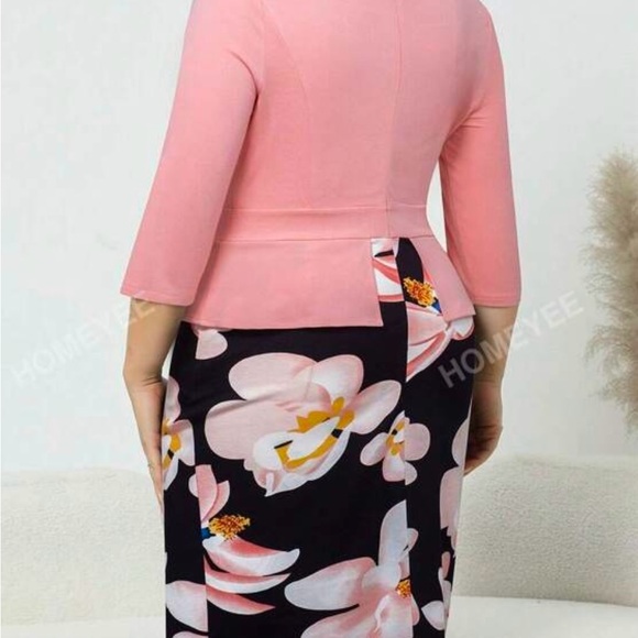Plus Floral Print Bodycon Dress with Asymmetrical Neck & Peplum Waist (S=3XL/18) - Picture 4 of 8